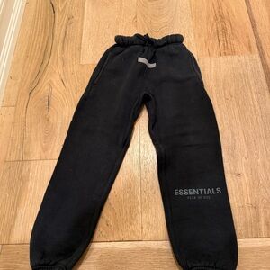 Fear of God Essentials Kids Sweatpants